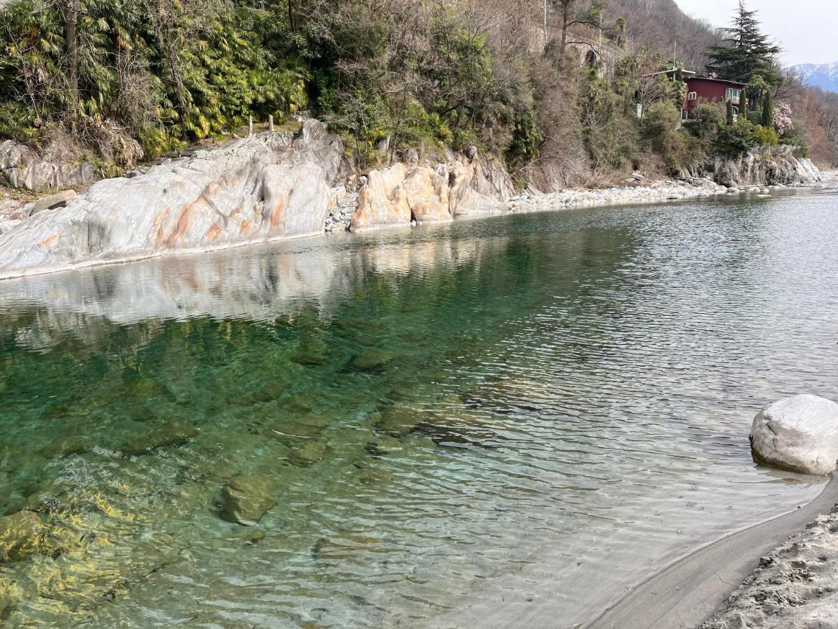 Blue River Losone Bagian luar foto